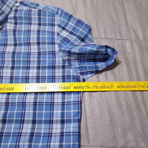 Jos A Bank Traveler Mens XL Plaid Shirt Blue Short Sleeve Button Down - Picture 7 of 9